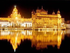 Golden_Temple_India_Amritsar
