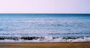 one-day-mangalore-local-sightseeing-tour-package-ullal-beach